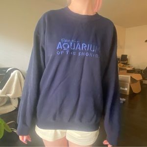 SOLD - Ripley’s Aquarium Sweatshirt